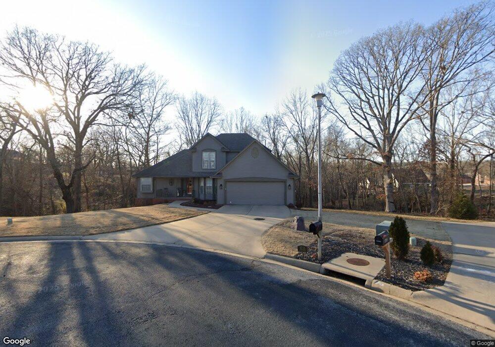 1711 Carolyn St, Bentonville, AR 72712 - photo 1