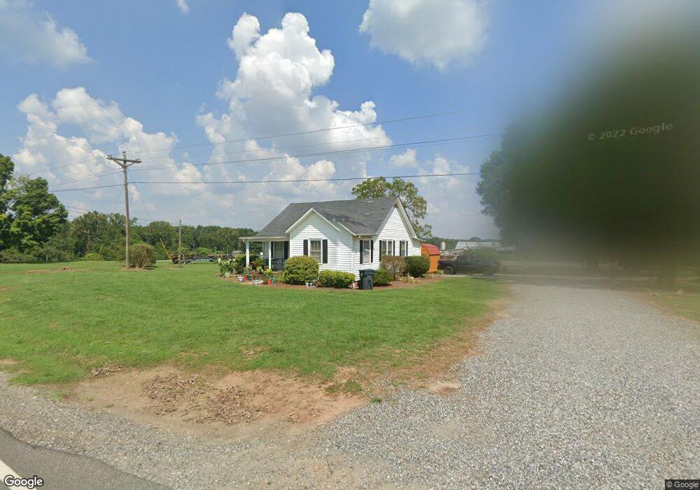 1300 Jennings Rd, Statesville, NC 28625 - photo 1
