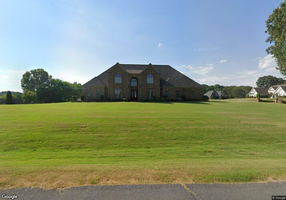 1379 Fountain Gate Dr E, Hernando, MS 38632 - photo 1