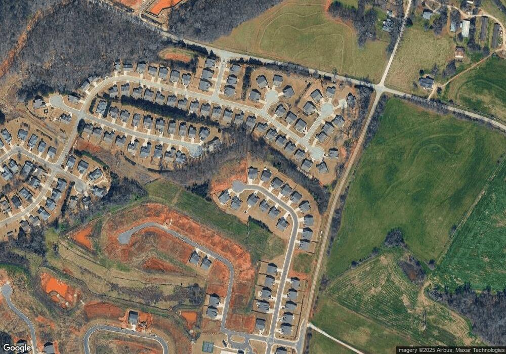 772 Glenside Dr unit 10, Jefferson, GA 30549 - photo 1