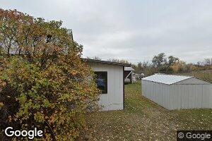 315 E St S, Wibaux, MT 59353