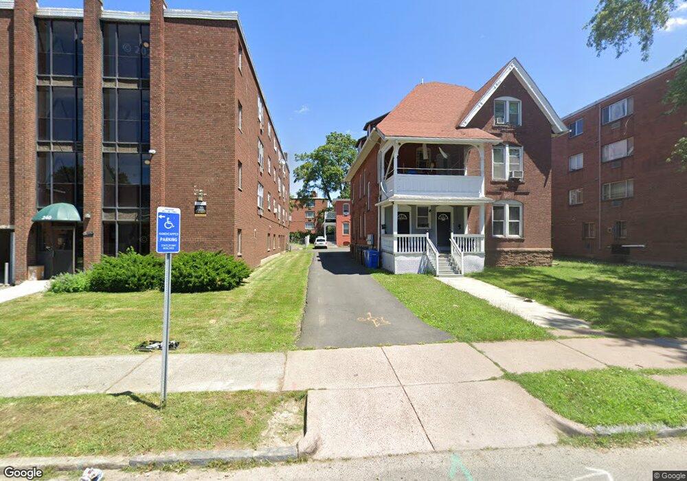 234 1/2 Laurel St unit 1/2, Hartford, CT 06105 - photo 1