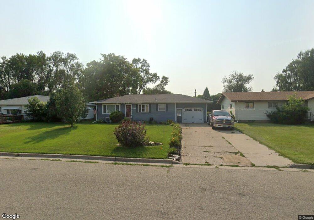 1314 6th Ave SE, Jamestown, ND 58401 - photo 1