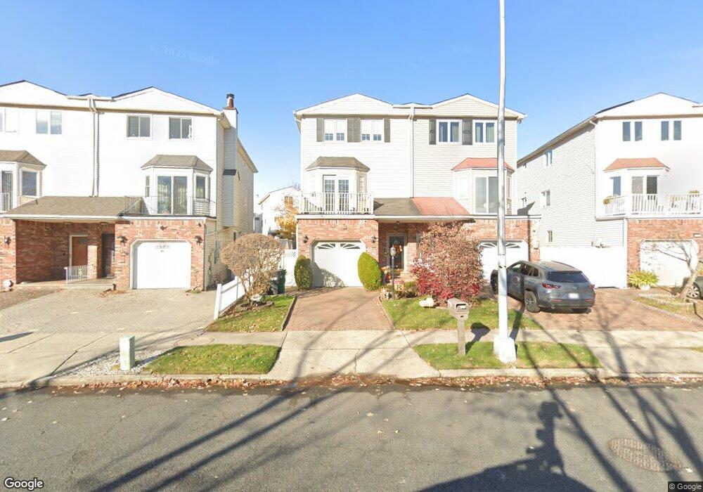 93 Corona Ave, Staten Island, NY 10306 - photo 1