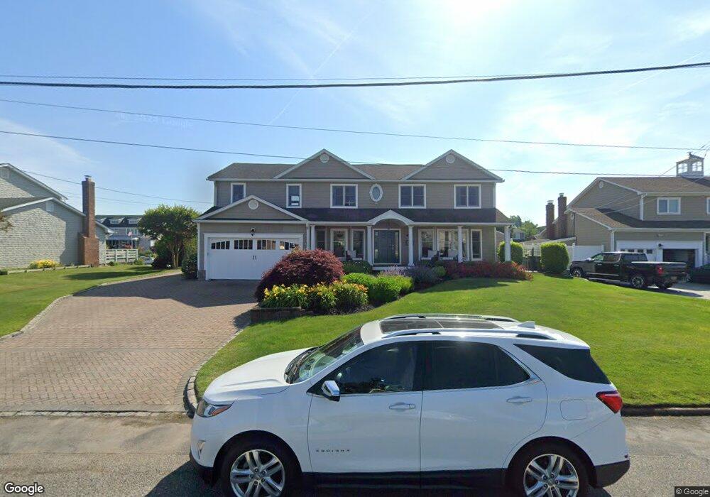 9 Anita Dr, Sayville, NY 11782 - photo 1