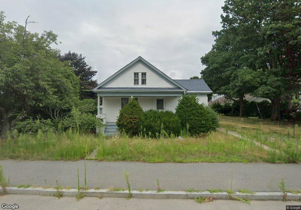 1022 Riverside Ave, Somerset, MA 02726 - photo 1