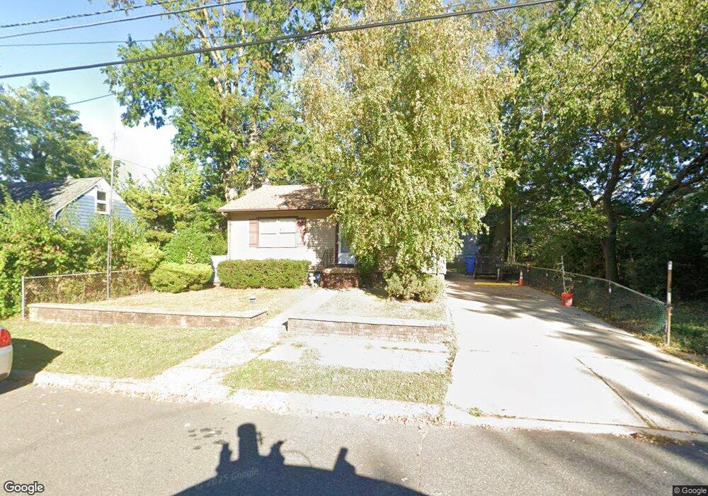 18 Gordon Ave, Fords, NJ 08863 - photo 1