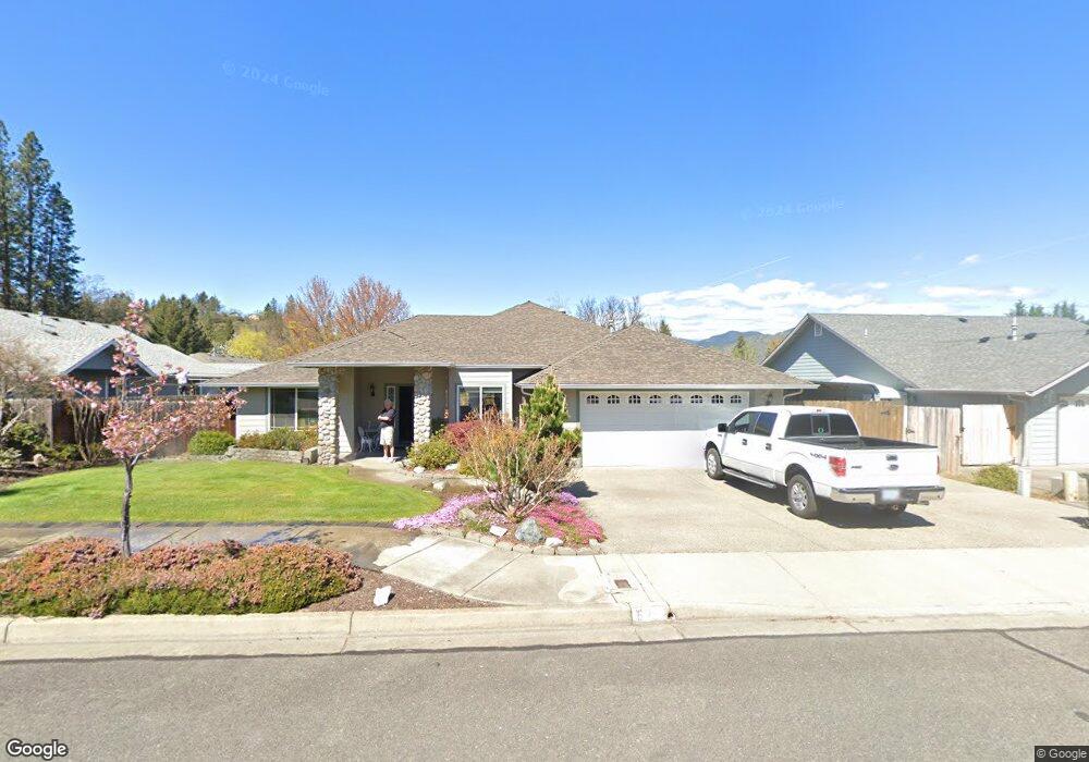 822 Idle Ct, Grants Pass, OR 97527 - photo 1