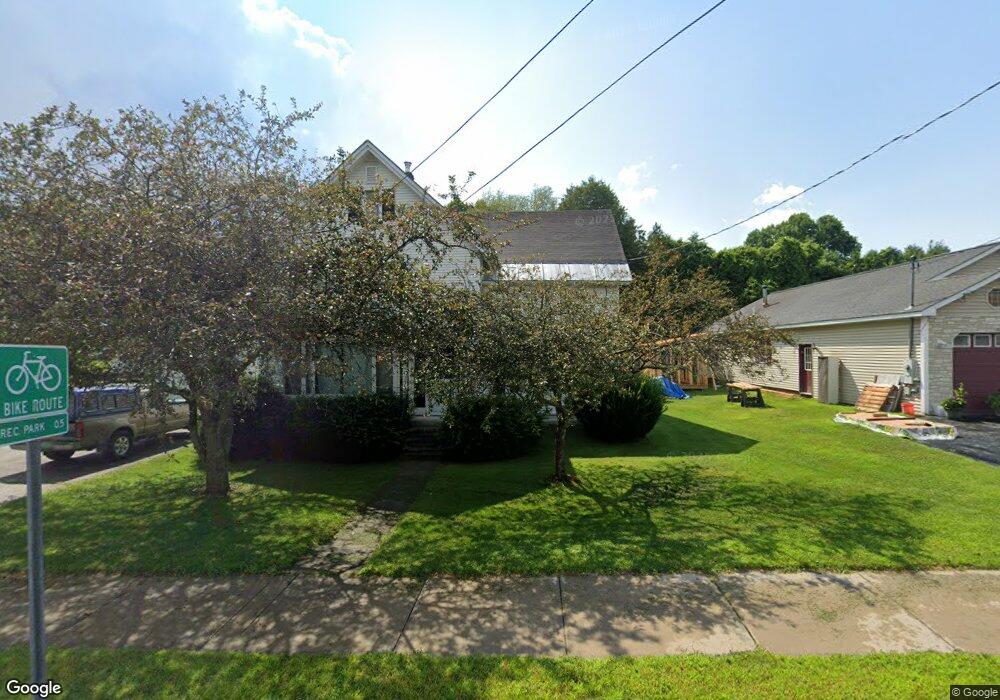 132 Franklin St, West Rutland, VT 05777 - photo 1