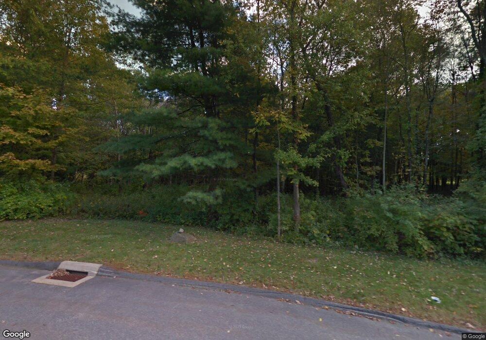 10 Elizabeth Dr, Harwinton, CT 06791 - photo 1