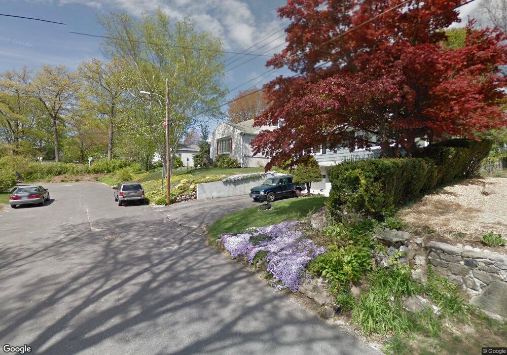 54 Woodstock St, Waterbury, CT 06704 - photo 1