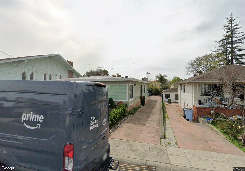 1474 Cedar St, Berkeley, CA 94702 - photo 1