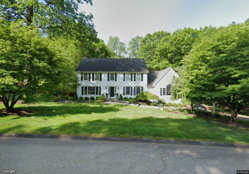 11 Apple Gate Ln, Trumbull, CT 06611 - photo 1
