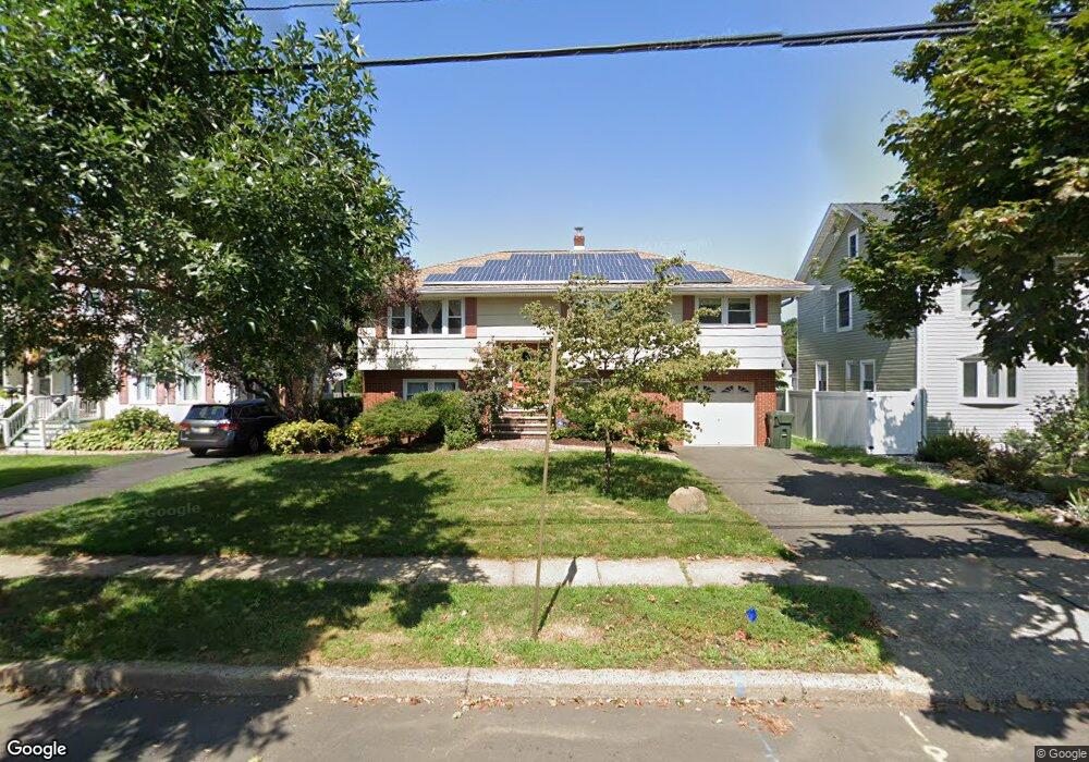 2001 Mountain Ave, Scotch Plains, NJ 07076 - photo 1