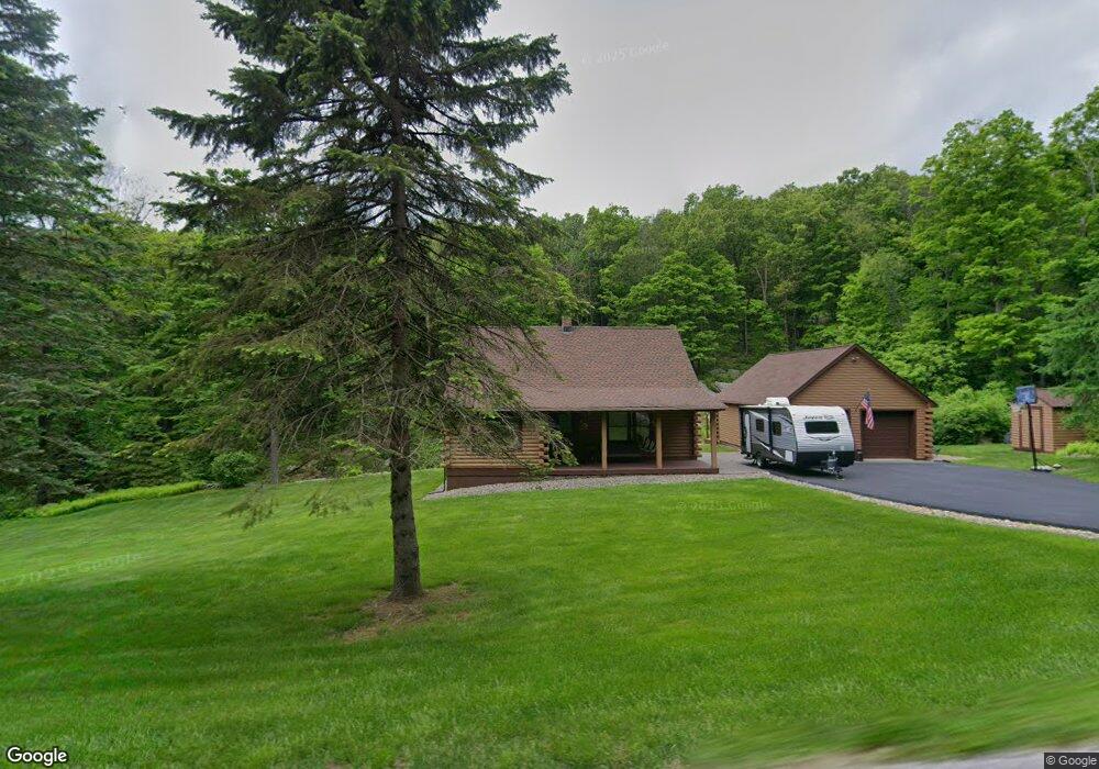 135 Woodmont Rd, Hopewell Junction, NY 12533 - photo 1