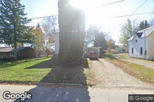 706 10th Ave, Ackley, IA 50601