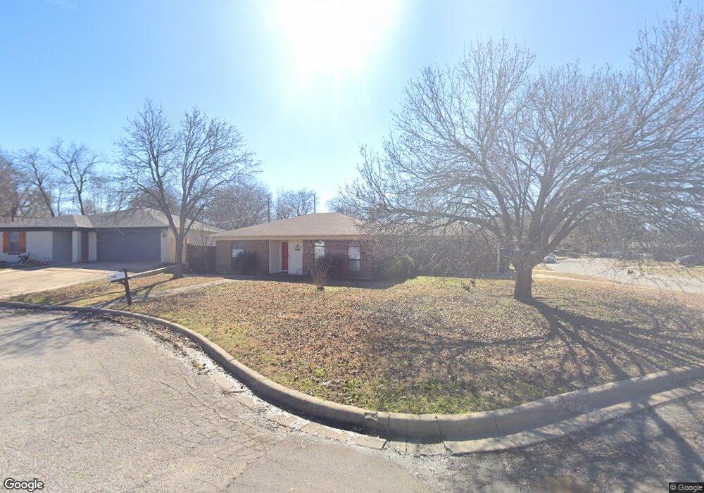 8553 James Ct, Fort Worth, TX 76108 - photo 1