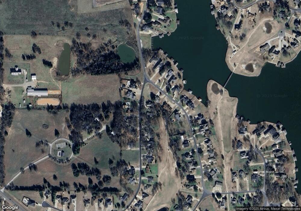 421 Cocopa Dr, Gainesville, TX 76240 - photo 1