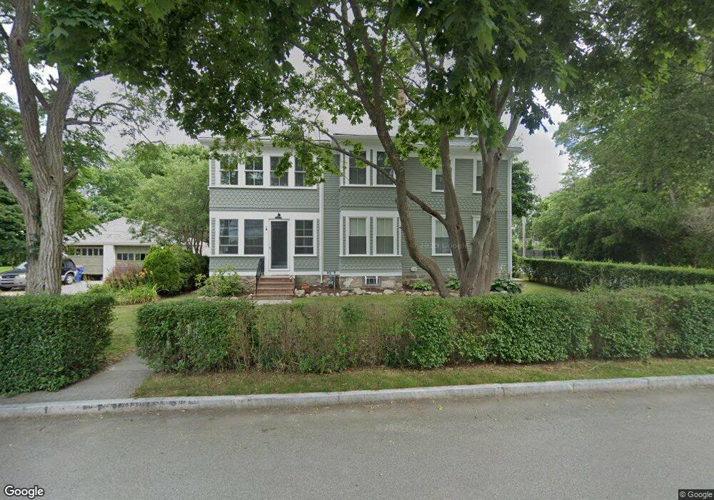 27 Hammond St unit 2, Mattapoisett, MA 02739 - photo 1