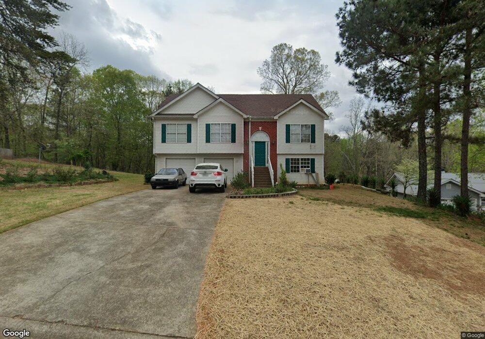 5621 Spruce Ln, Flowery Branch, GA 30542 - photo 1