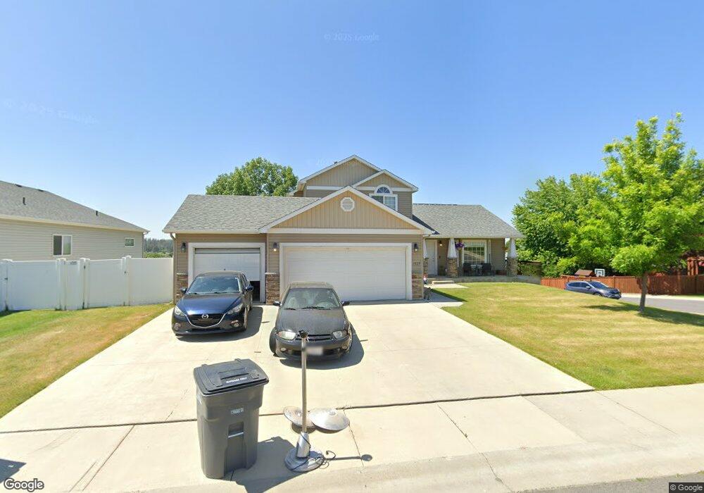 1025 N Olson Hill Ct, Medical Lake, WA 99022 - photo 1