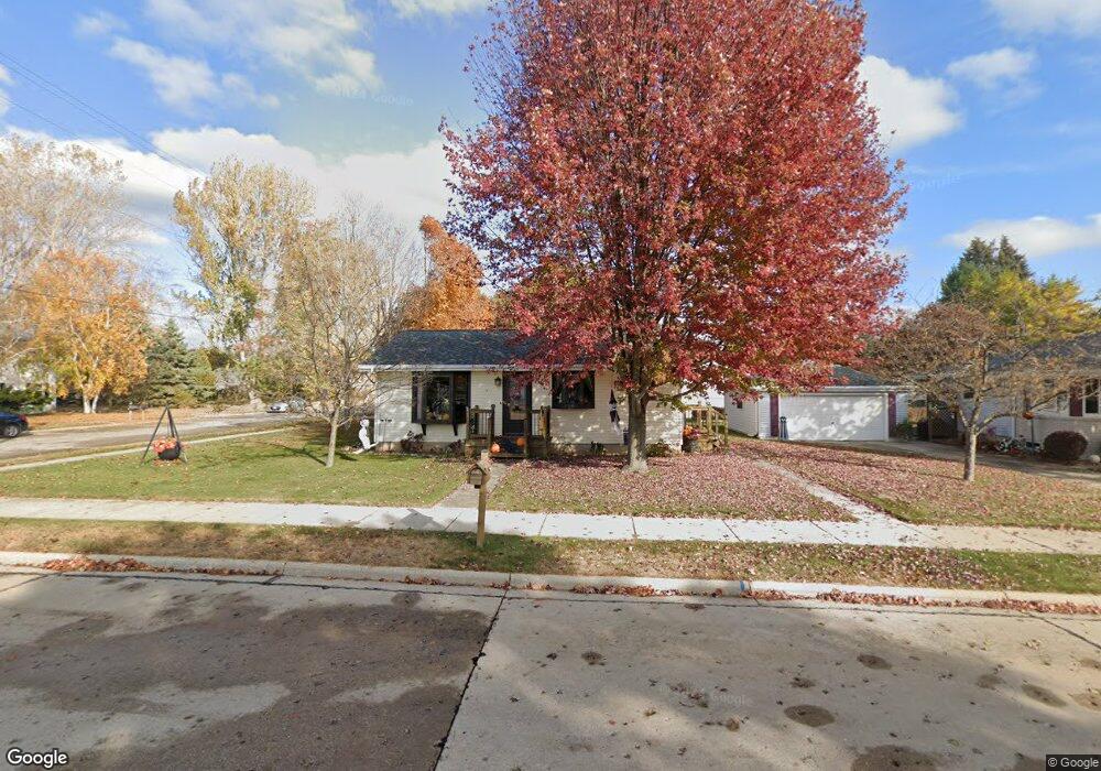 2626 8th St, Two Rivers, WI 54241 - photo 1