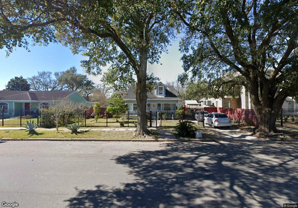 3734 Colgate St, Houston, TX 77087 - photo 1