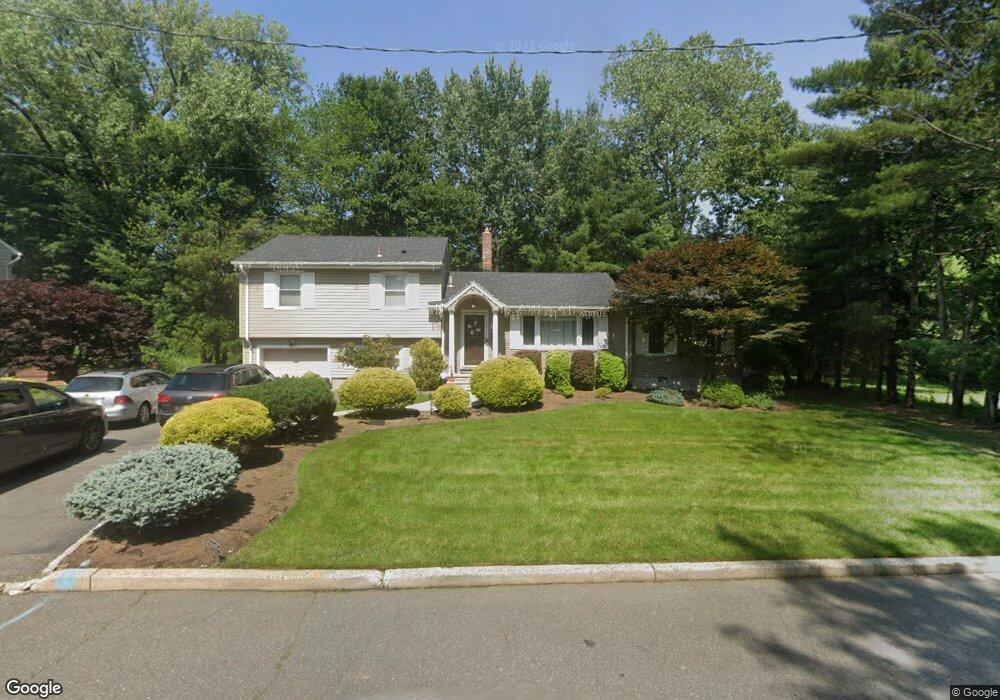 10 Pierce Ave, Cresskill, NJ 07626 - photo 1