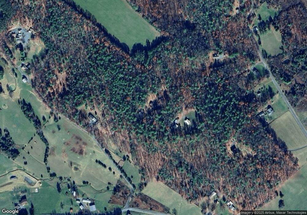 225 Bobby Ln, Edinburg, VA 22824 - photo 1