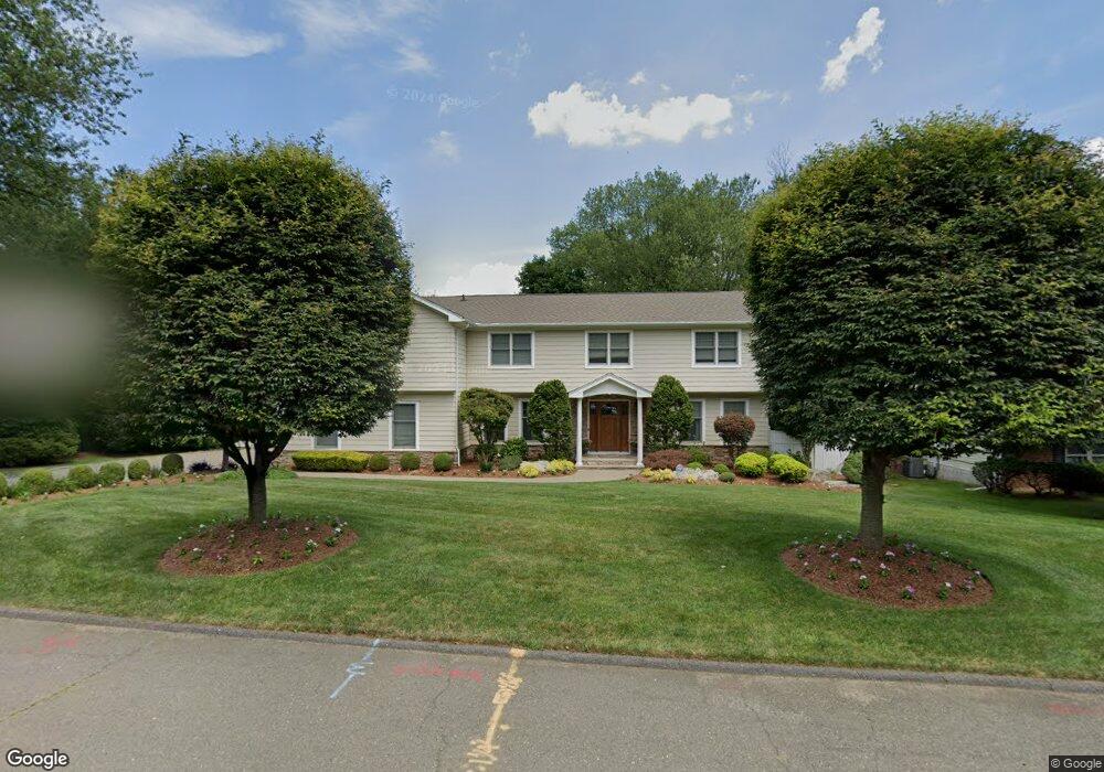 33 Dimas Ct, Harrington Park, NJ 07640 - photo 1