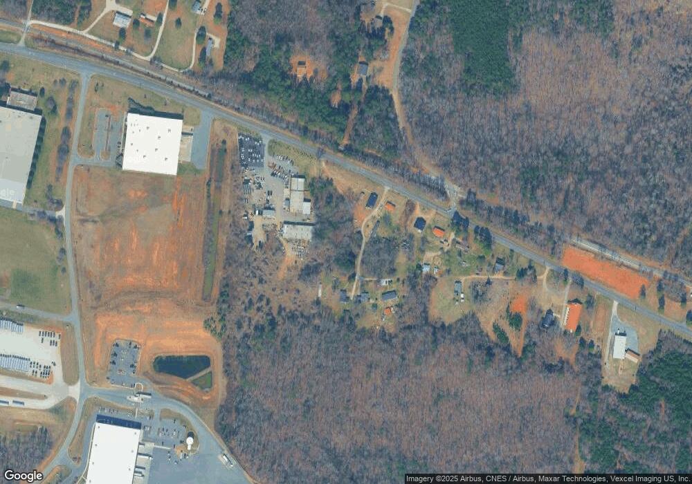 112 Rockcrest Ln, Statesville, NC 28677 - photo 1