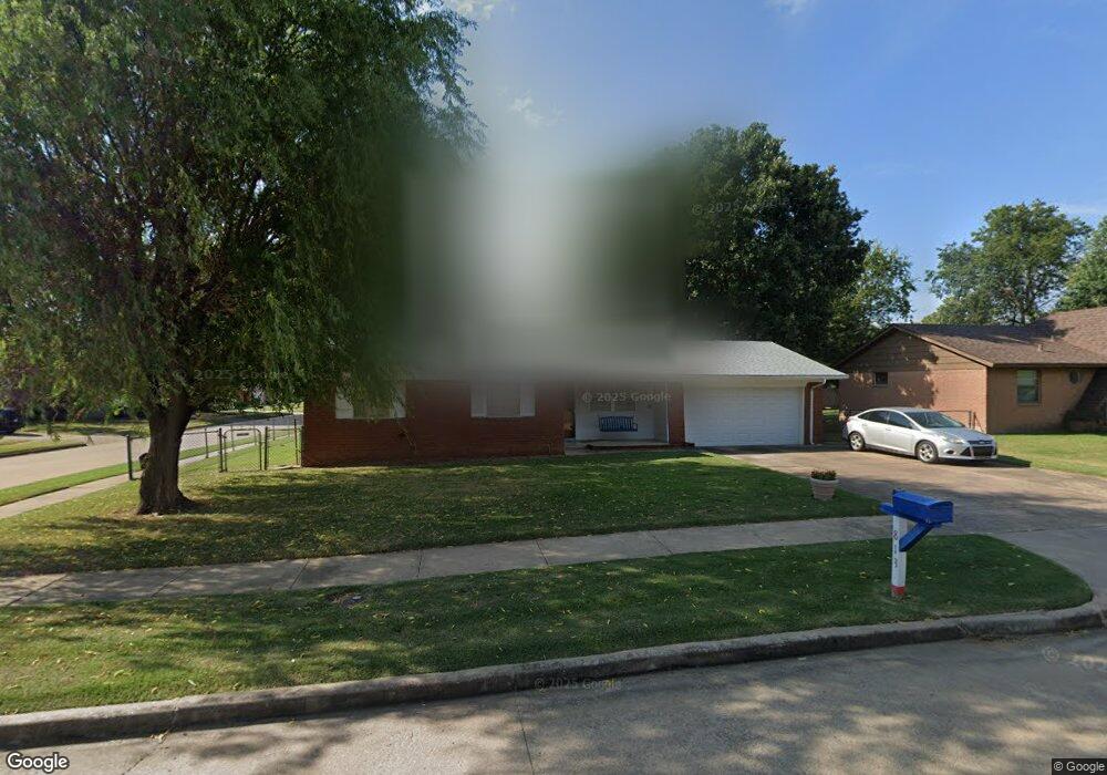 813 W El Paso St, Broken Arrow, OK 74012 - photo 1