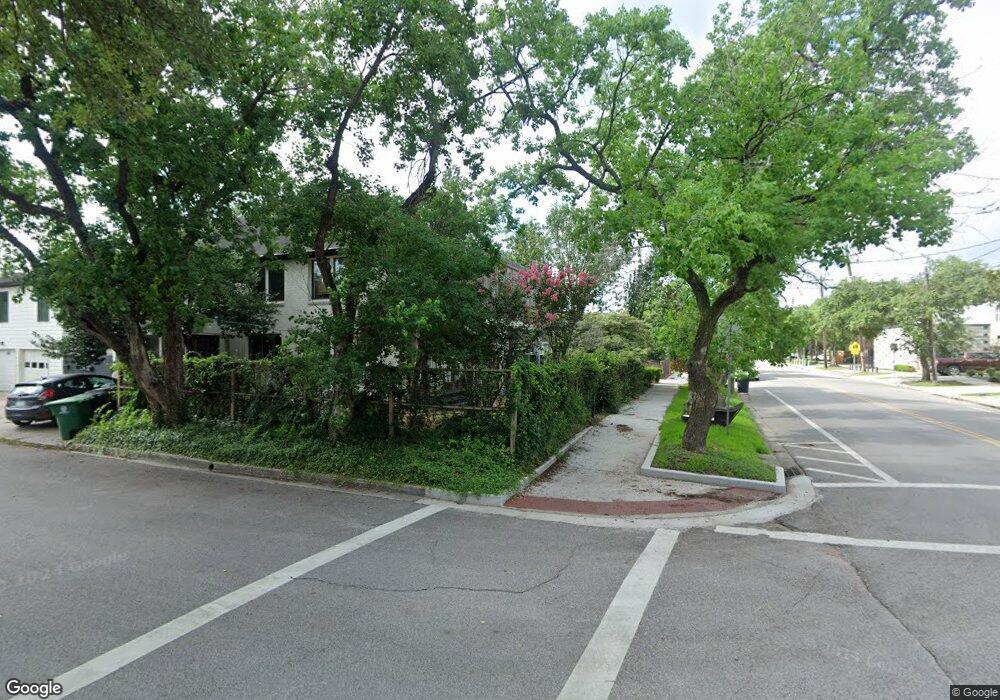 2501 1/2 Woodhead St unit 3, Houston, TX 77019 - photo 1