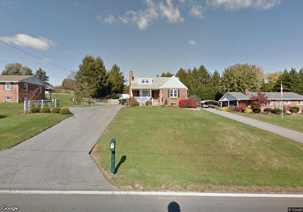 5228 Freter Rd, Sykesville, MD 21784 - photo 1