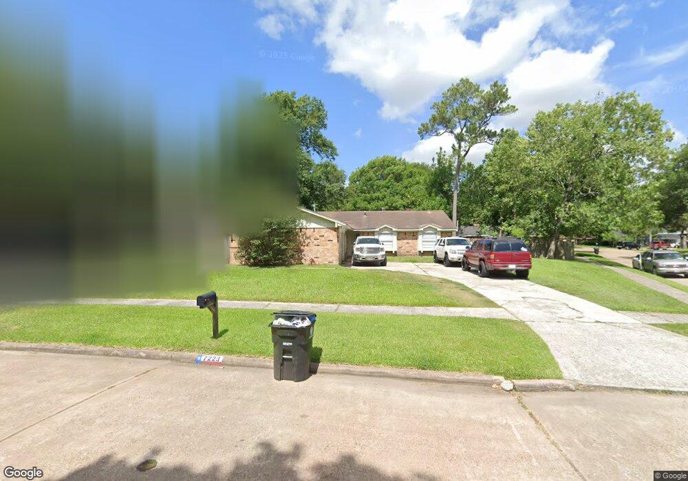 7223 Fairway Ct, Houston, TX 77088 - photo 1