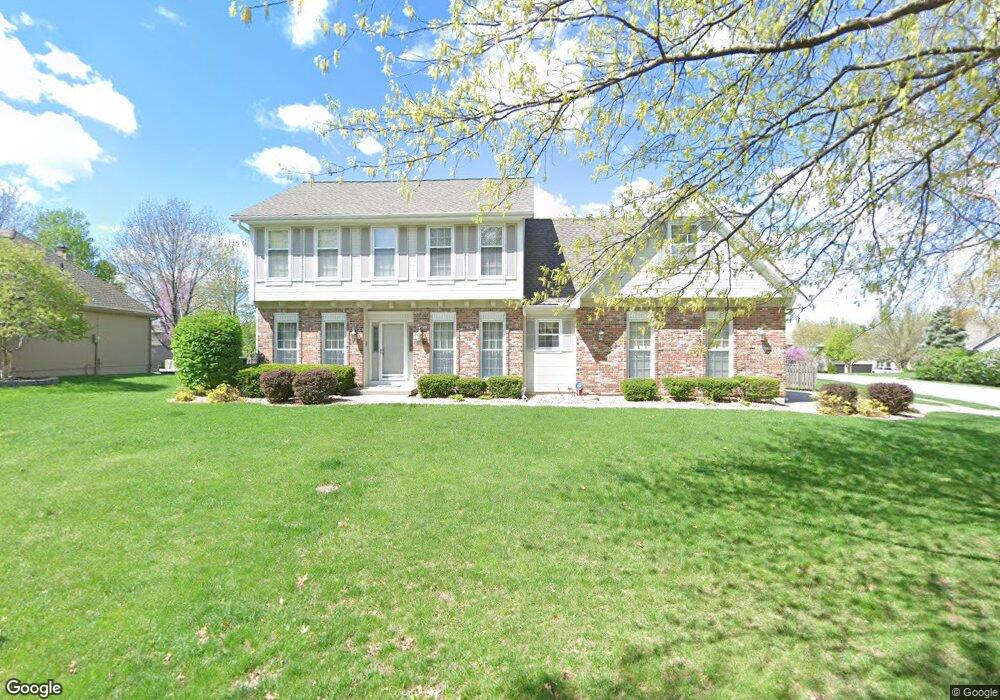 5806 Oakview St, Shawnee, KS 66216 - photo 1