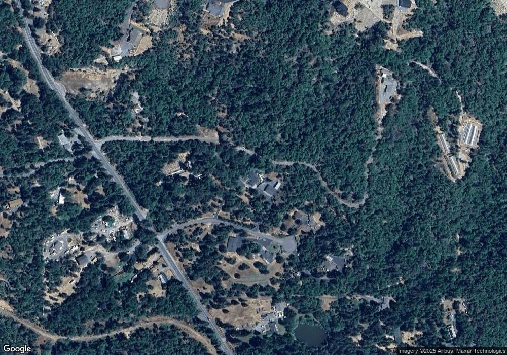 202 Lauer Way, Grants Pass, OR 97526 - photo 1