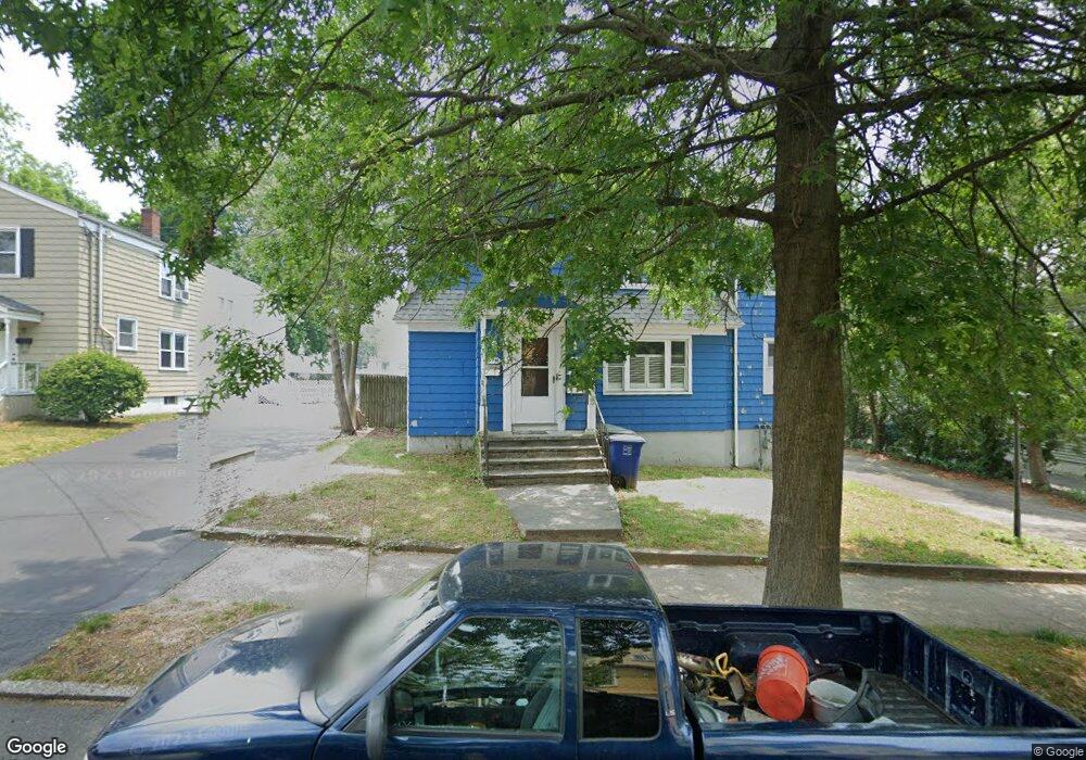 576 Midland St, Bridgeport, CT 06605 - photo 1