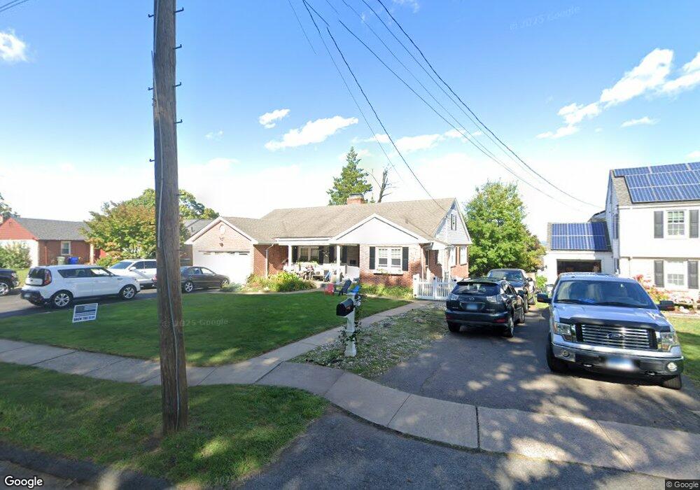 910 Ridge Rd, Wethersfield, CT 06109 - photo 1