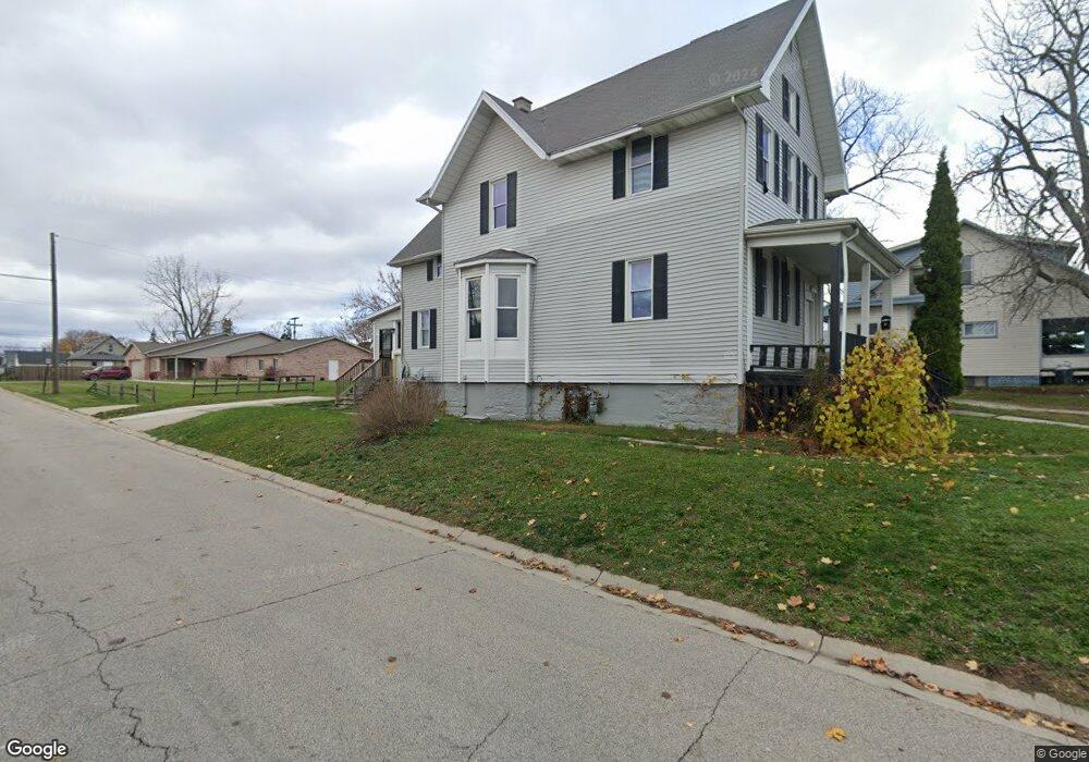 447 10th St, Port Huron, MI 48060 - photo 1