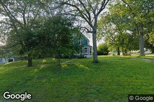 617 10th St, Wisner, NE 68791
