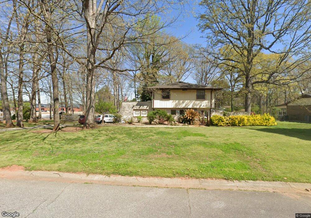 1582 Elmore Dr, Jonesboro, GA 30236 - photo 1