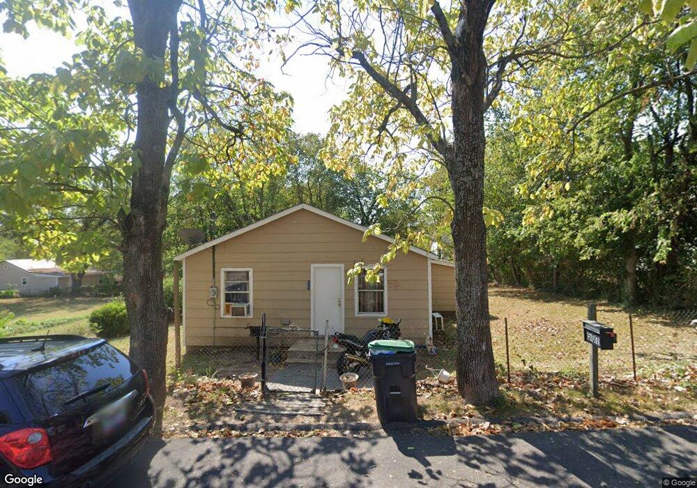 507 W Fox St, Tahlequah, OK 74464 - photo 1