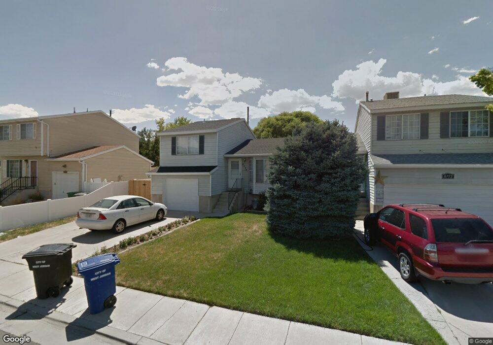 8758 Pinion Ln, West Jordan, UT 84088 - photo 1