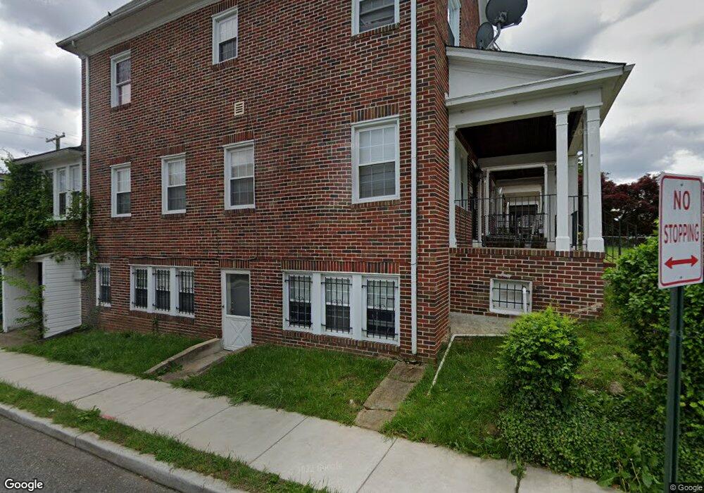 645 N Augusta Ave, Baltimore, MD 21229 - photo 1