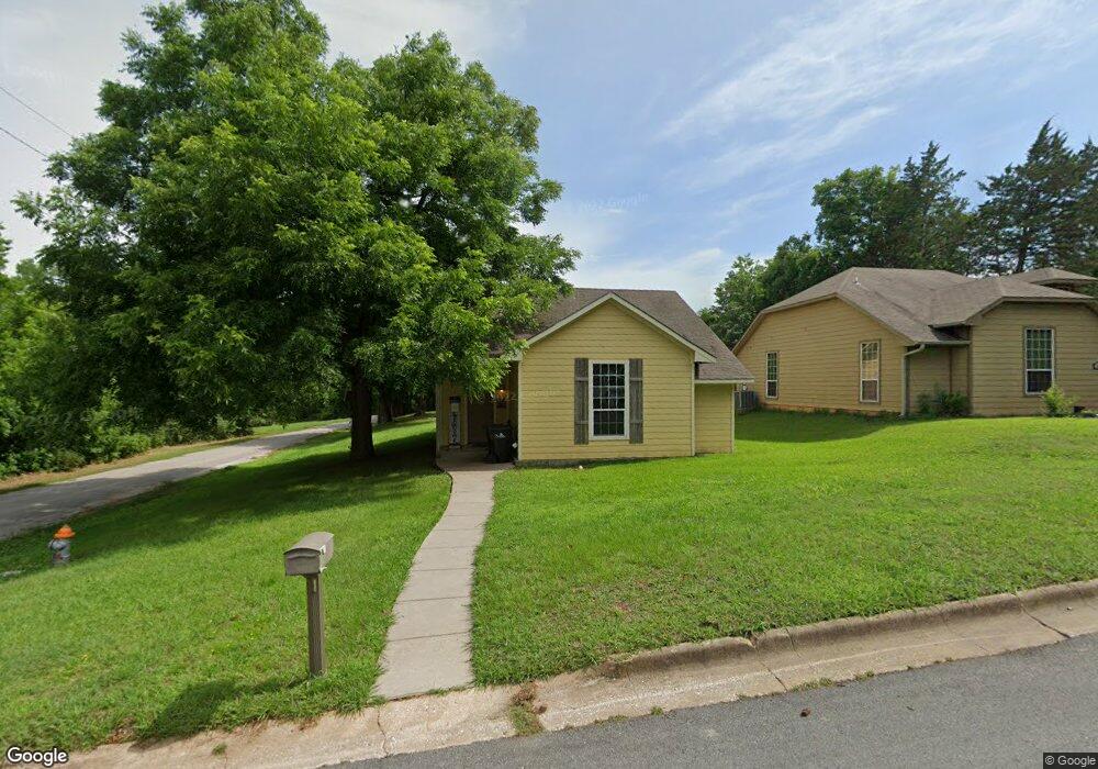 228 E Monterey St, Denison, TX 75021 - photo 1