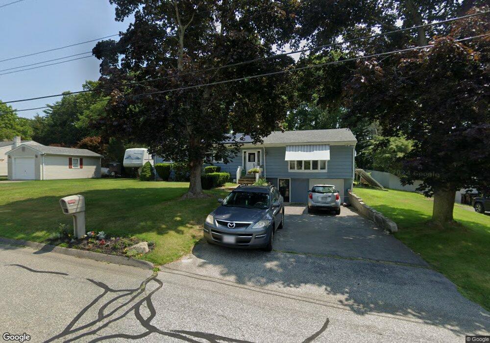 40 Jason Dr, South Dartmouth, MA 02748 - photo 1