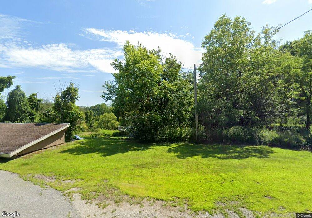 37 Lawrence Rd, Derry, NH 03038 - photo 1