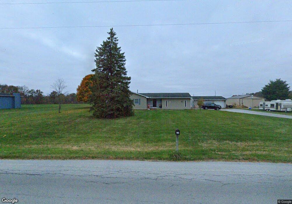 811 N Water St, Wapakoneta, OH 45895 - photo 1