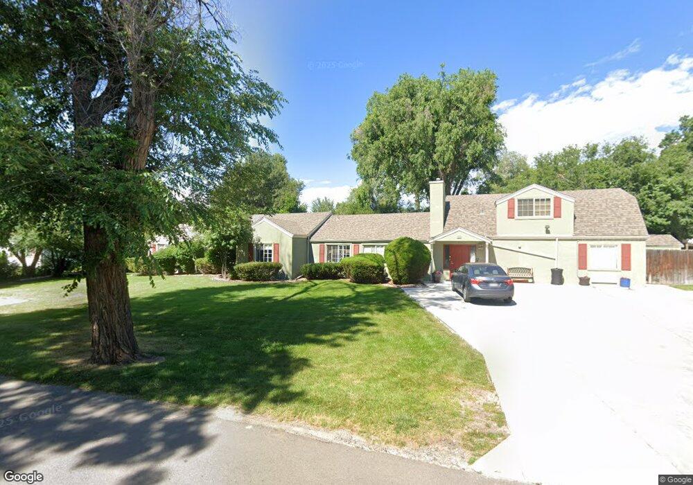 1555 Glen Dee Dr, Lakewood, CO 80215 - photo 1